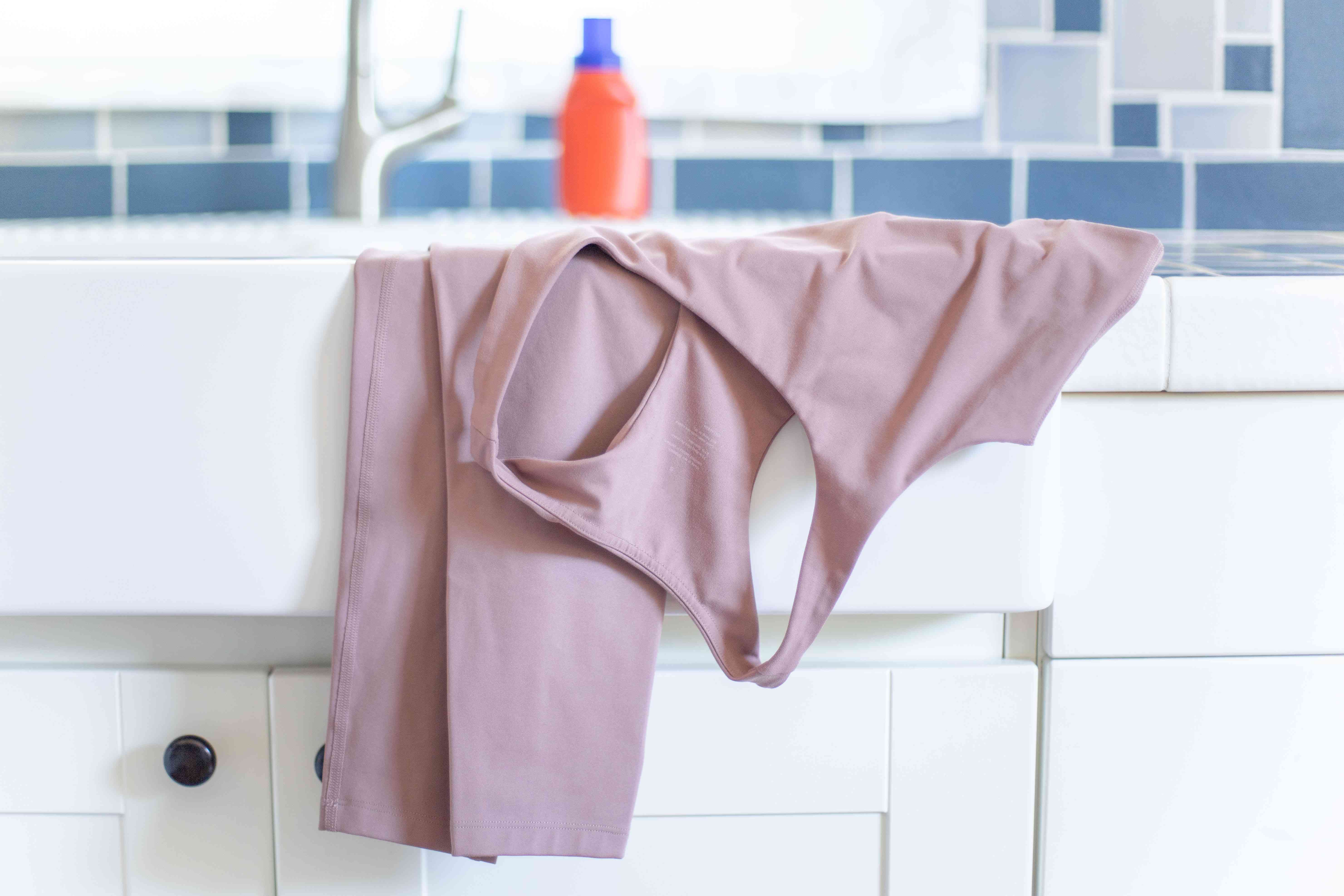 Jak prać odzież sportową?